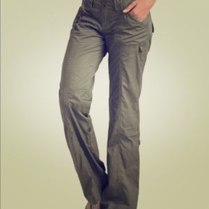 Women’s Hiking Pants